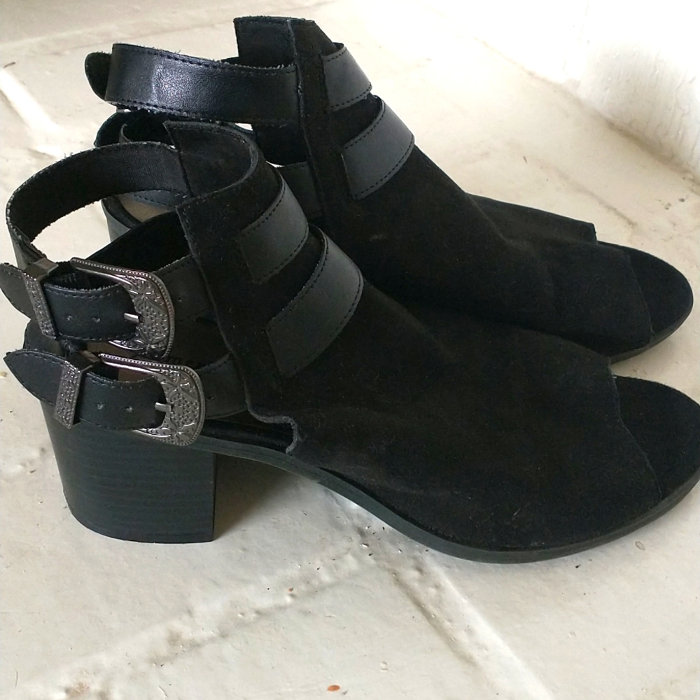 American Eagle Peep Toe Black Ankle Strap Boots Size 8